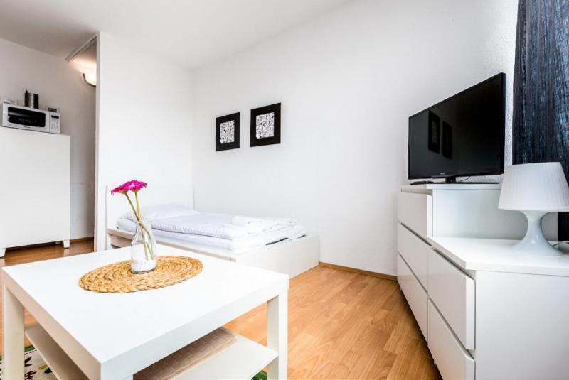 Budget Friendly Apartments Köln Exterior foto